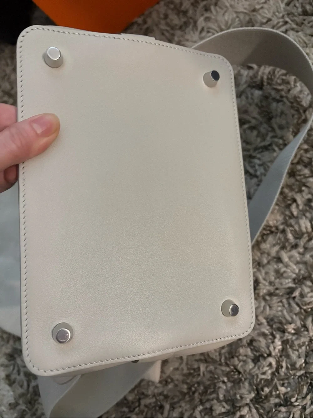 Hermes toolbox 20  carried once!!